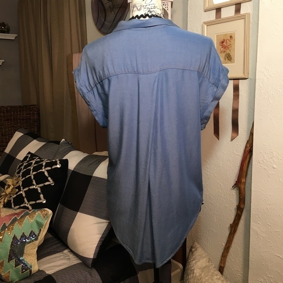 Jachs Girlfriend rolled sleeve rayon denim look top - Picture 6 of 8